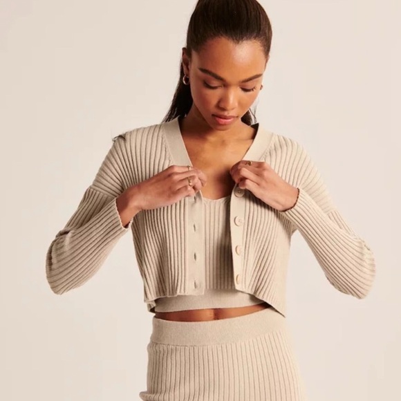 Abercrombie & Fitch Sweaters - Abercrombie & Fitch Tan Knit Cardigan & Tank Set